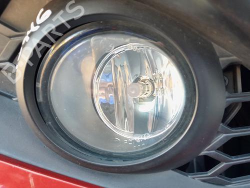 Used Left front fog light NISSAN JUKE (F15) [2010-2019]  30298399