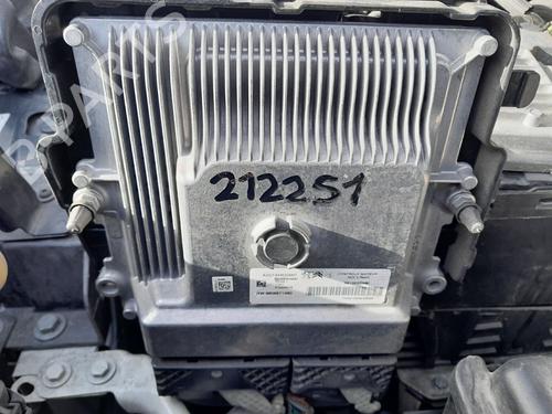 Used Engine control unit (ECU) Engine control unit (ECU) 39186949 39186949