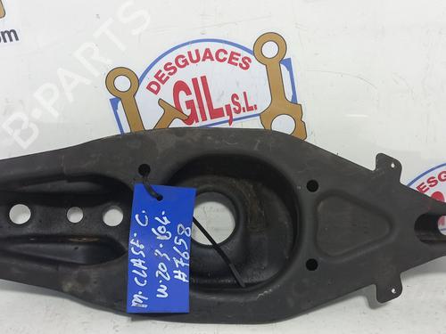 Used Right rear suspension arm MERCEDES-BENZ C-CLASS (W203) C 180 Kompressor (203.046) (143 hp) 20765565