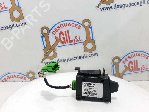 Module électronique VOLVO C70 II Convertible (542) D5 (180 hp) 20734615