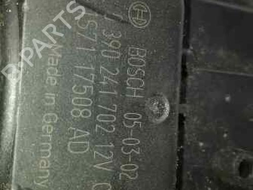 Used Front wiper motor FORD MONDEO III Saloon (B4Y) [2000-2007]  20774785