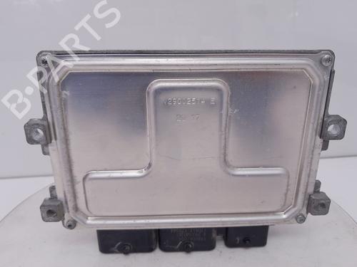 Engine control unit (ECU) CITROËN C4 CACTUS  | BP28192217M57 