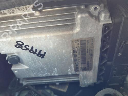 Used Engine control unit (ECU) Engine control unit (ECU) SKODA RAPID (NH3, NK3, NK6) 1.6 TDI (115 hp) 34130349 34130349