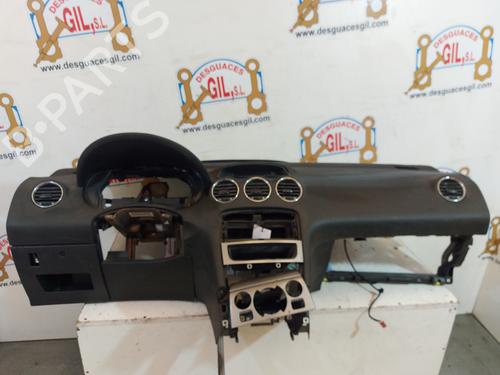 Used Dashboard PEUGEOT 308 I (4A_, 4C_) [2007-2016]  20747914