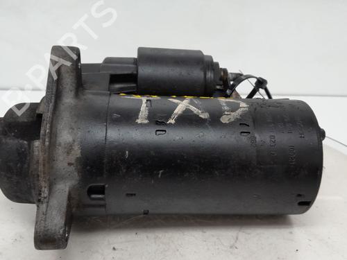 Startmotor VW TRANSPORTER T4 Van (70A, 70H, 7DA, 7DH) 1.9 TD (68 hp) 28951699