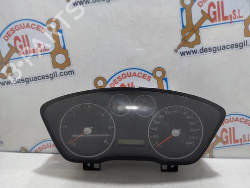 Used Instrument cluster FORD FOCUS C-MAX (DM2) [2003-2007]  32250812