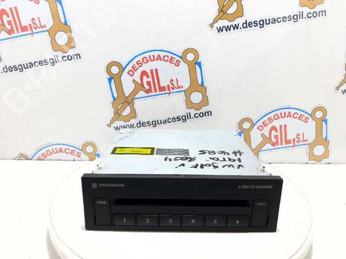 Used Radio VW GOLF V (1K1) 1.9 TDI (105 hp) 20735139