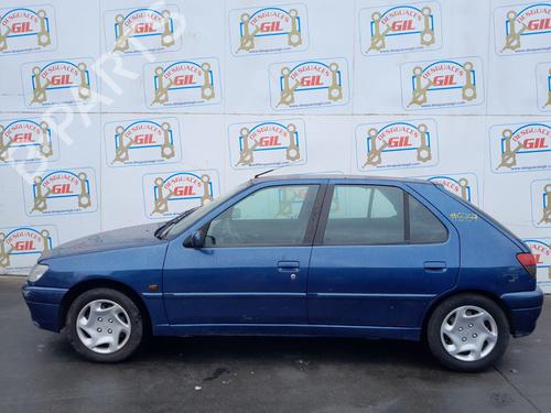 Brugte PEUGEOT 306 Hatchback (7A, 7C, N3, N5) 1.8 16V (112 hp) 4254396
