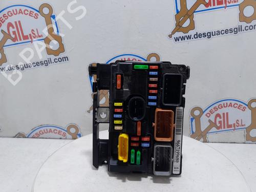 Used Fuse box Fuse box CITROËN C3 Picasso (SH_) 1.6 BlueHDi 100 (99 hp) 34128858 34128858