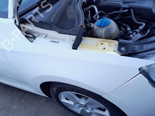 Used Right front fenders Right front fenders 37465921 37465921