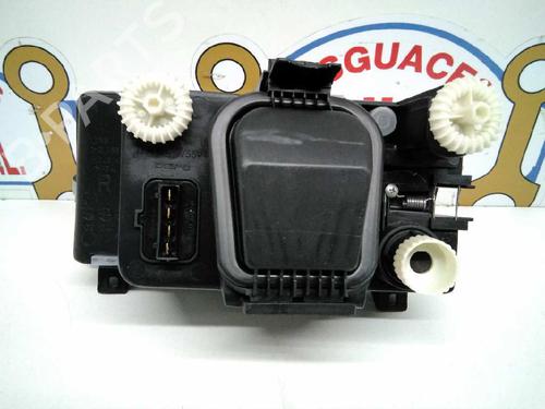Right headlight SEAT IBIZA II (6K1) 1.4 i | BP21068585C29 