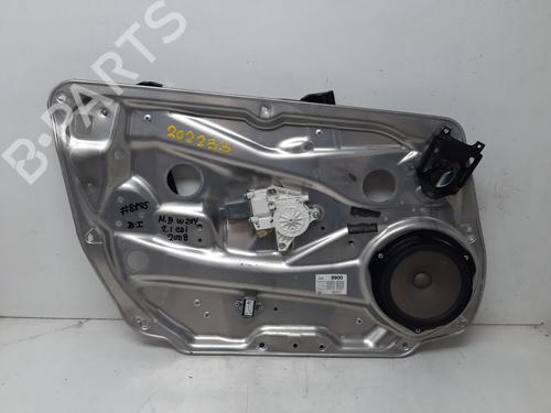 Used Front left window mechanism Front left window mechanism MERCEDES-BENZ C-CLASS (W204) [2007-2015] 34132155 34132155
