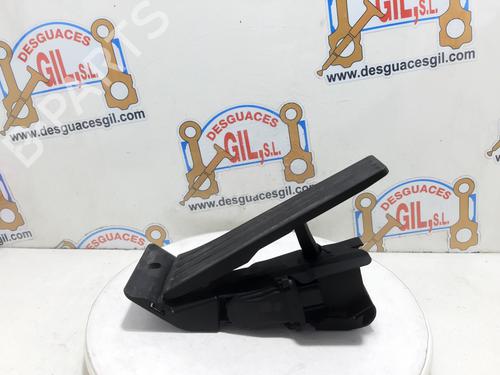 Used Pedal BMW 1 (F21) 118 d (150 hp) 20742049