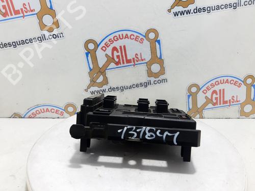 Used Fuse box CITROËN C5 I (DC_) 2.2 HDi (DC4HXB, DC4HXE) (133 hp) 20749018