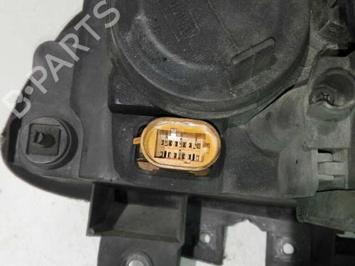 Right headlight RENAULT ESPACE III (JE0_)  | BP20777825C29 