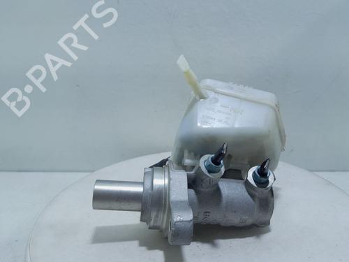 Used Brake master cylinder BMW 1 (F21) 118 d (143 hp) 21539227