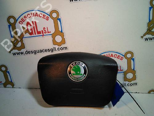 Used Driver airbag SKODA OCTAVIA I (1U2) 1.8 (125 hp) 20787384
