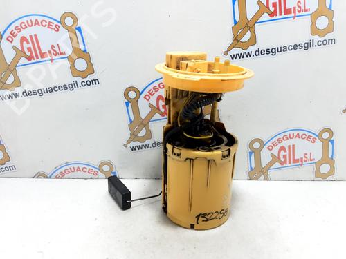 Used Fuel pump VW GOLF V (1K1) [2003-2010]  20749356
