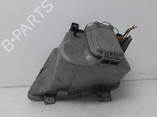 Right headlight MERCEDES-BENZ VITO Van (W638) 110 CDI 2.2 (638.094) | BP31571841C29