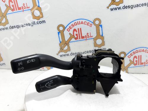 Used Steering column stalk AUDI A4 B7 Avant (8ED) 2.0 TDI 16V (140 hp) 20747848