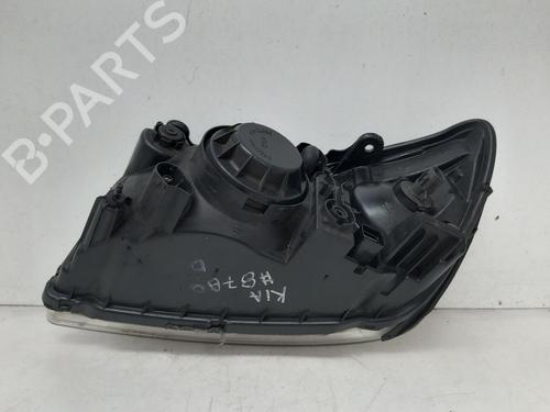 Right headlight KIA CERATO I Hatchback (LD) 2.0 CRDi | BP37081645C29 - Image 5