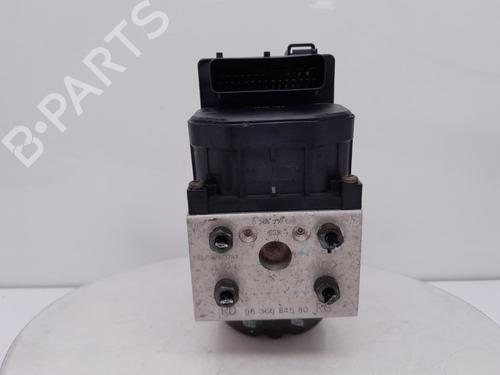 Used ABS pump PEUGEOT 306 Hatchback (7A, 7C, N3, N5) 2.0 HDI 90 (90 hp) 30487160