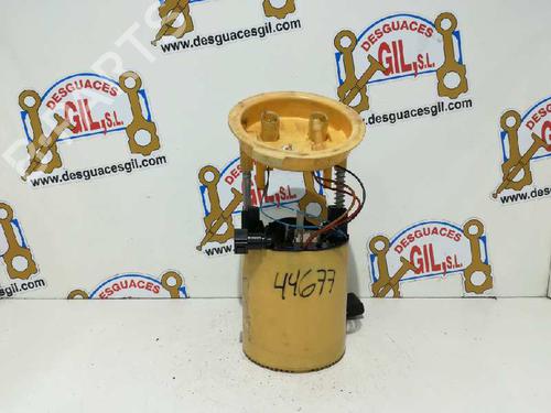 Used Fuel pump BMW 1 (E87) 118 d (143 hp) 20801398