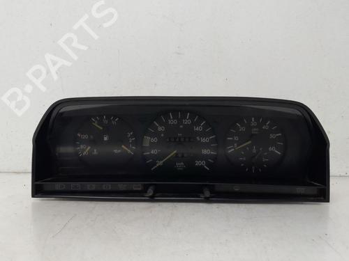 Used Instrument cluster MERCEDES-BENZ 190 (W201) D 2.5 (201.126) (90 hp) 31320500
