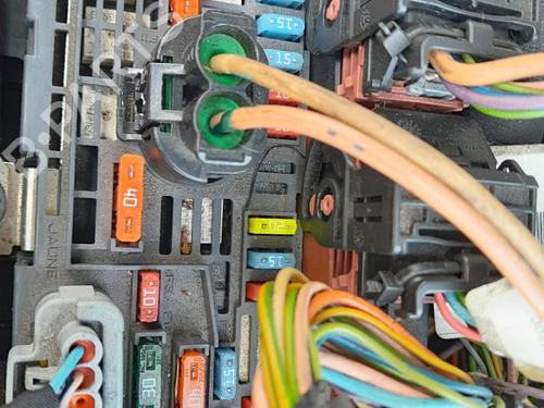 fuse-box-citroen-c5-iii-rd_-2008-2009-2010-2011-2012-2013-2014-2015-2016-2017-39186239 main image