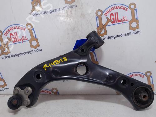 Used Left front suspension arm TOYOTA COROLLA Hatchback (_E21_, _EA1_, _EH1_) 1.8 Hybrid (ZWE211) (98 hp) 20759498