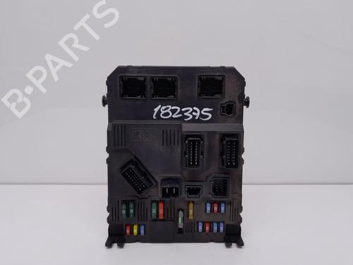 Used Fuse box CITROËN C2 (JM_) 1.4 (73 hp) 24817621