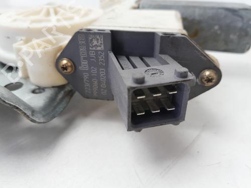 Front left window mechanism TOYOTA AVENSIS Saloon (_T25_) 2.0 D-4D (CDT250_, CDT250R) | BP29534156C22