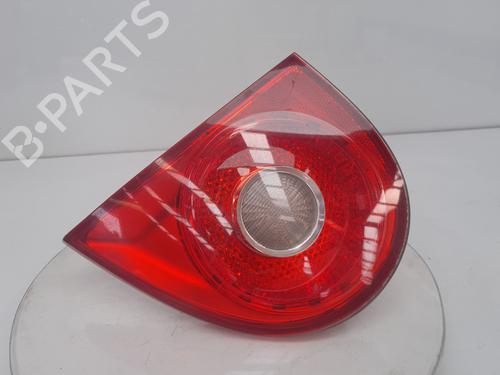 Piloto derecho del maletero VW GOLF V (1K1) [2003-2010]  31072206