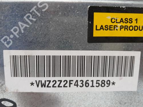 Radio VW GOLF V (1K1) | BP30618409E6 - Image 6
