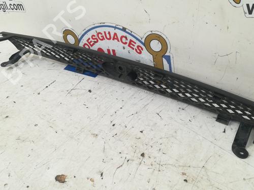 Grill FORD FOCUS I (DAW, DBW) 1.6 16V | BP20758947C40 