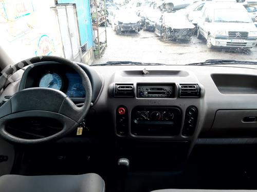 Left front door RENAULT MASTER II Bus (JD)  | BP23661357C2 