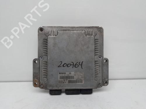 Used Engine control unit (ECU) FIAT SCUDO Bus (220_) 2.0 JTD (94 hp) 31043827