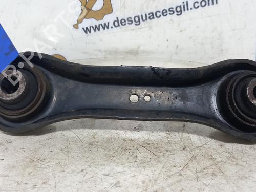 Venstre bagtil bærearm PEUGEOT 4007 (VU_, VV_) 2.2 HDi (156 hp) 20750232