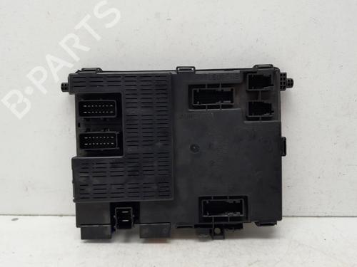 Used Fuse box CITROËN XSARA Break (N2) 2.0 HDi 109 (109 hp) 24153885