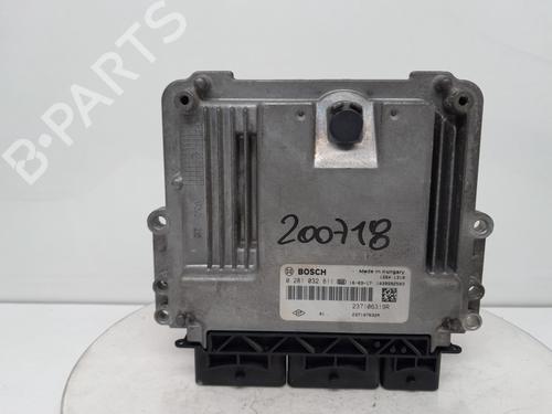 Used Engine control unit (ECU) DACIA SANDERO II [2012-2025]  31043781