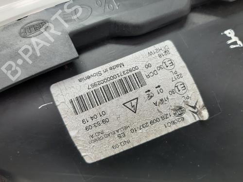 Right headlight CITROËN C4 Picasso I MPV (UD_) 2.0 HDi 138 | BP31571847C29 
