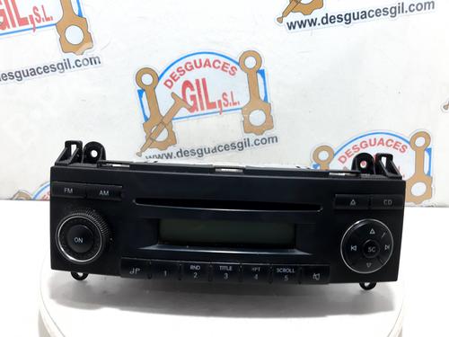 Used Radio MERCEDES-BENZ VITO / MIXTO Van (W639) [2003-2025]  21002098