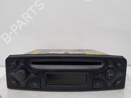 Used Radio MERCEDES-BENZ C-CLASS (W203) C 220 CDI (203.006) (136 hp) 30625670