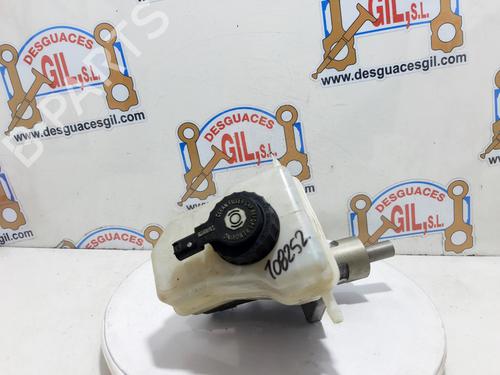 Used Brake master cylinder BMW 1 (E87) 116 d (116 hp) 20738712