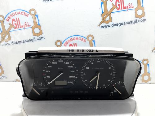 Used Instrument cluster VW GOLF III (1H1) [1989-1998]  20741324