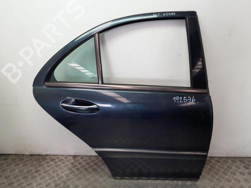 Used Right rear door MERCEDES-BENZ C-CLASS (W203) [2000-2007]  29573288