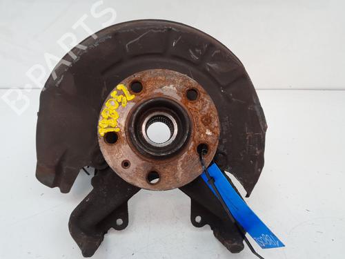 Used Left front steering knuckle VW POLO (9N_, 9A_) 1.2 12V (64 hp) 26529158