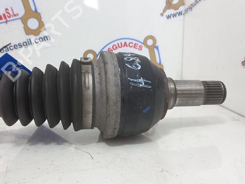 Left front driveshaft MERCEDES-BENZ CLA Coupe (C117) CLA 200 (117.343) | BP20758252M38 