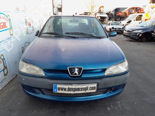 Left taillight PEUGEOT 306 Hatchback (7A, 7C, N3, N5) 1.9 D | BP31270060C34 