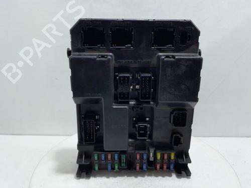 Used Fuse box PEUGEOT 307 SW (3H) 1.6 16V (109 hp) 21267050